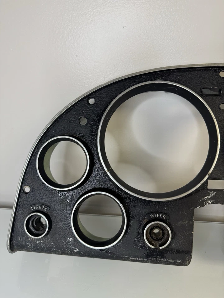 1965 1966 1967 Chevrolet Corvette OEM Gauge Bezel 6408125 C2 Housing 65 66 67 - Image 2 of 4