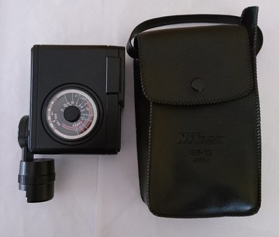 Nikon Speedlight SB-12 Blitzgerät für Nikon F3, F3HP, F3T Kamera Blitz Flash