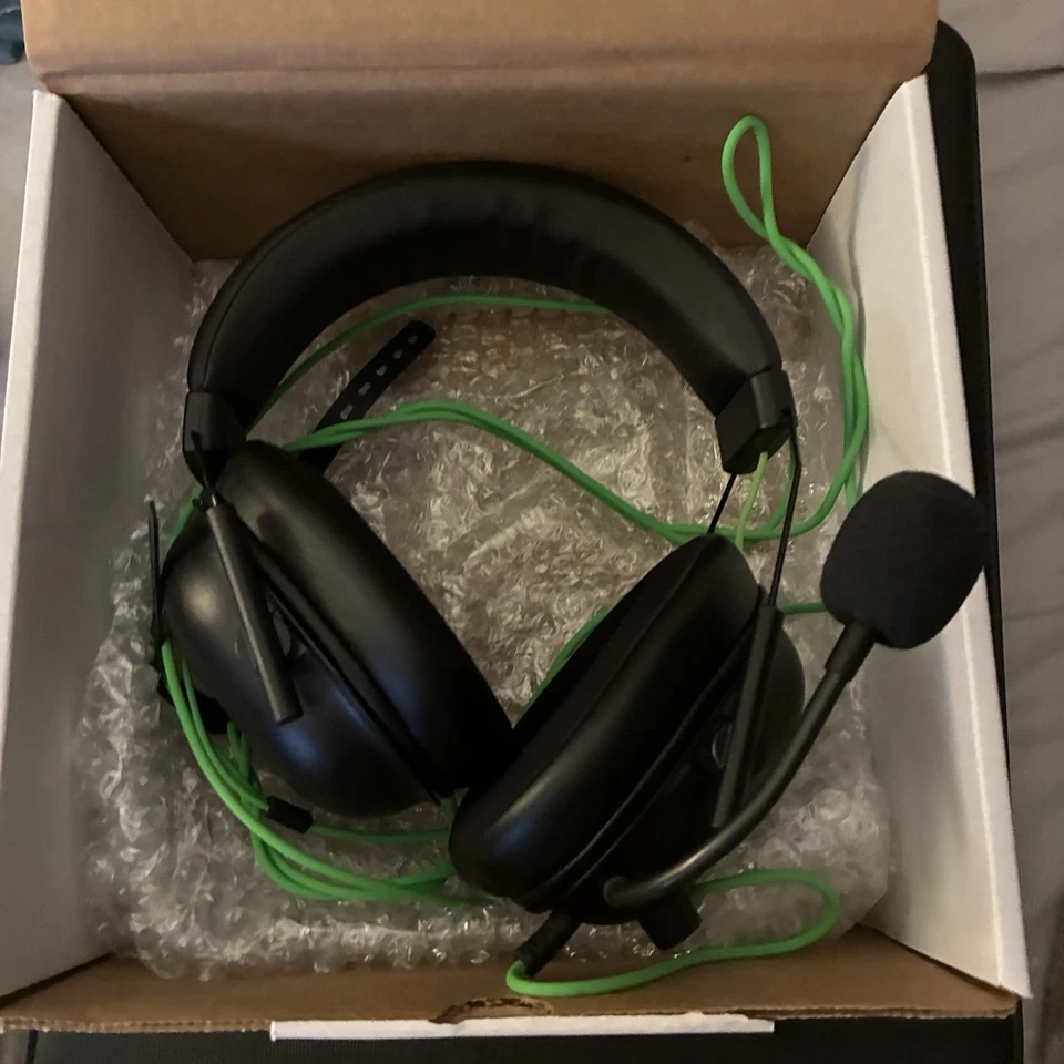 Tested & Working - Razer Kraken Black Headset - Used - Good Condition!! - Image 2 of 4
