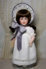 WENDY LAWTON 14" TRIBUTE to TASHA TUDOR PORCELAIN DOLL ~ 2010 ~ LE 36/50