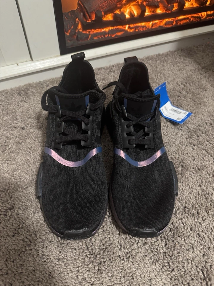 NEW Adidas NMD_R1 Eggplant - Image 2 of 4