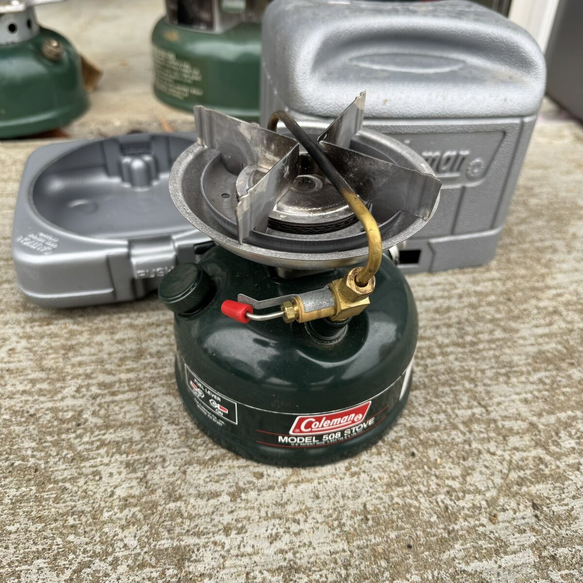 Coleman 508 Single Burner Stove. Lets take a look and get it Coleman 508 Single Burner Stove. Lets take a look and get it