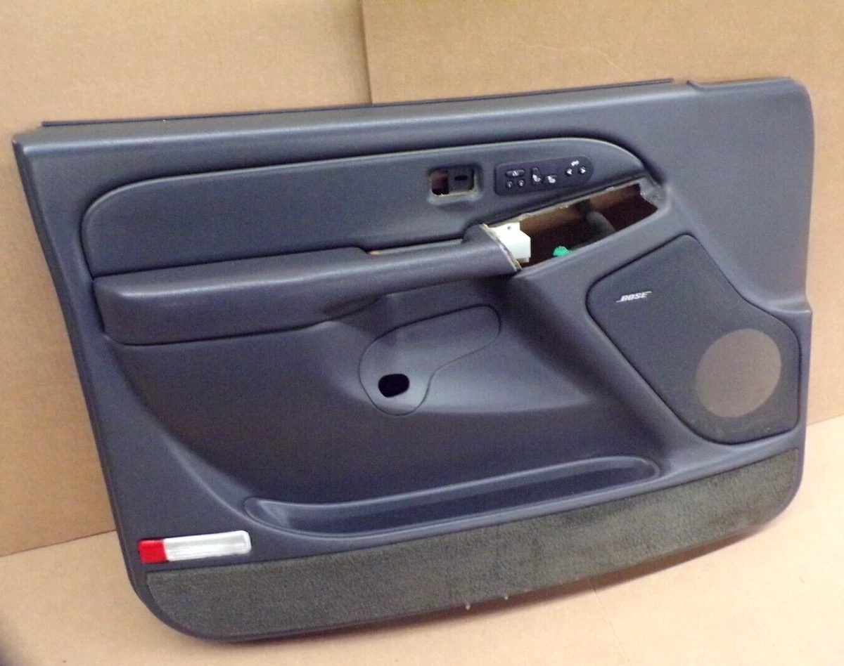 2004 chevy avalanche door panel driver front 2003 2006