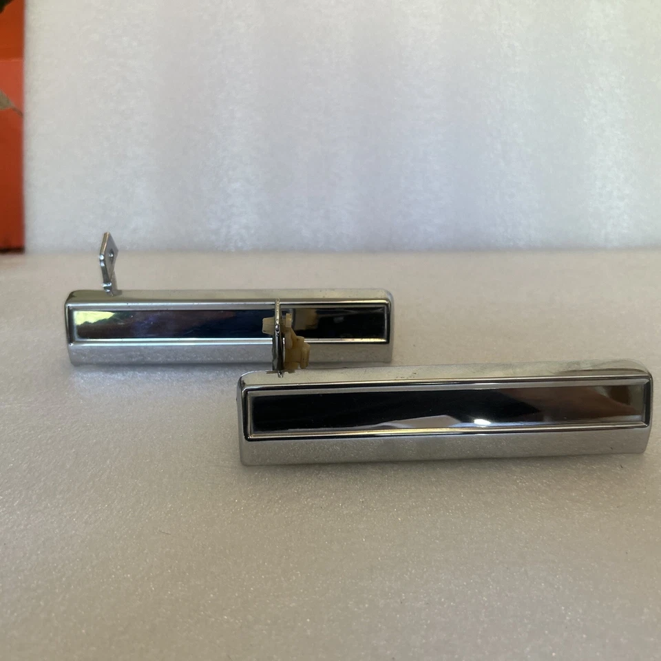 Chevrolet Olds Pontiac 1980-90 manija de puerta # 20058466 Caprice Blazier Buick 2 Foto 2 de 4