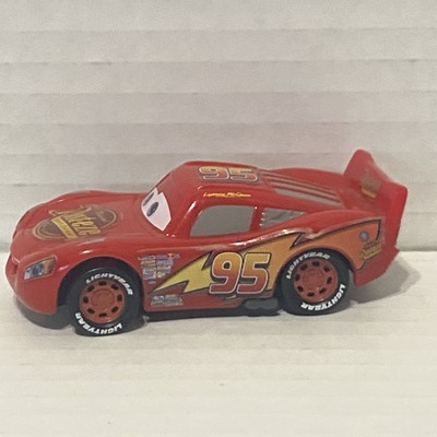 Disney Pixar Cars 3 2015 CARS 3 RUST-EZE LIGHTNING MCQUEEN