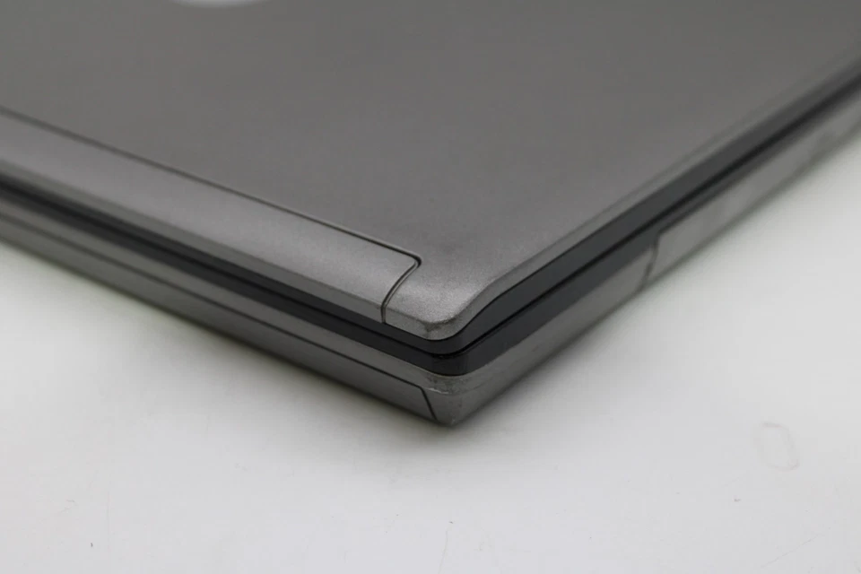 Dell Latitude D630 14" 2-Duo-T7250 1GB RAM SIN HDD/OS *PIEZAS/REPARACIÓN* Foto 4 de 4