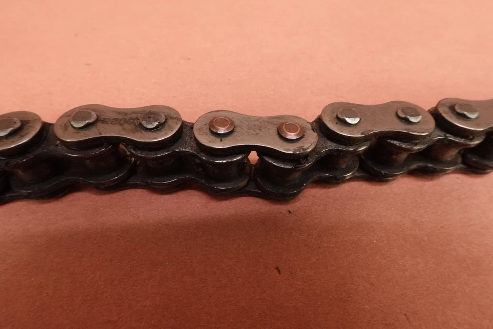 2003 - 2008 Suzuki SV650 Drive Chain - Image 2 of 4