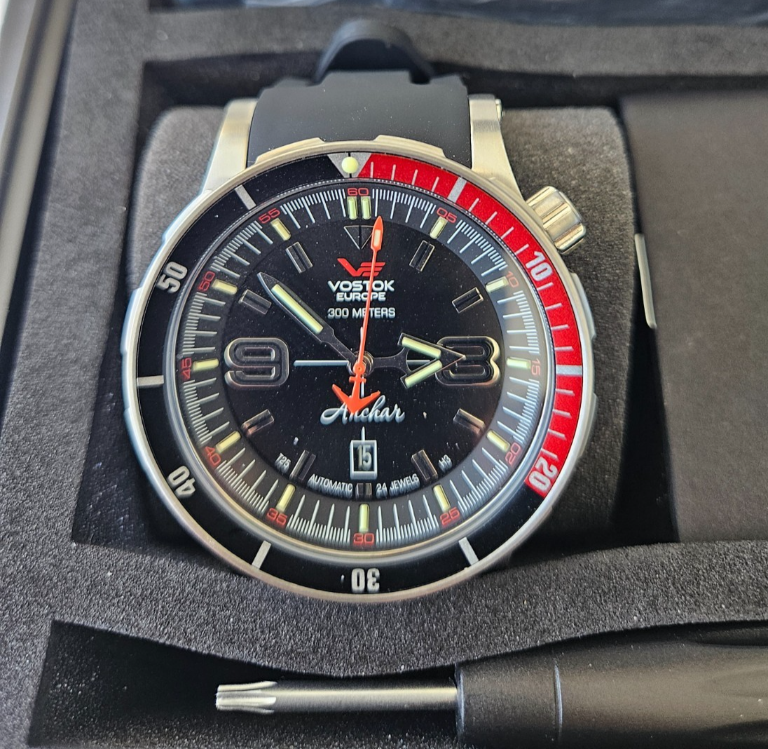 ナガラウオーク VOSTOK-EUROPE Anchar Diver 300m Automatic 48mm Watch NH35A-510A587