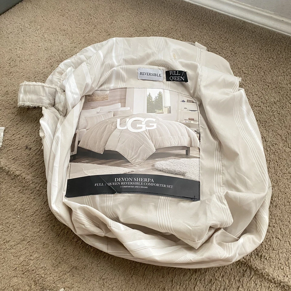 UGG Full/Queen Polyester 90 Inch X 92 Blanket BAG & PILLOW CASE ONLY - Image 2 of 4