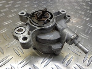 Peugeot 307 CC 2,0 HDI Unterdruckpumpe Vakuumpumpe Bosch D165-1B11059