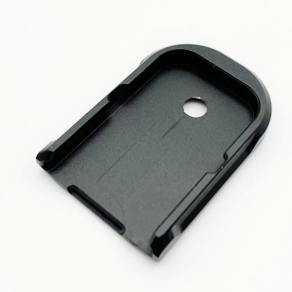 2 Pack Magazine Base Plate/Pad Glock 17 19 22 23 24 26 27 31 32 33 34 9mm Black - Image 2 of 4