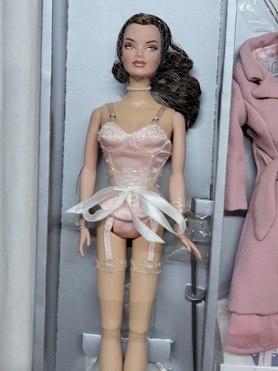 2003 Integrity FR Fashion Plate Veronique Perrin Gift Set