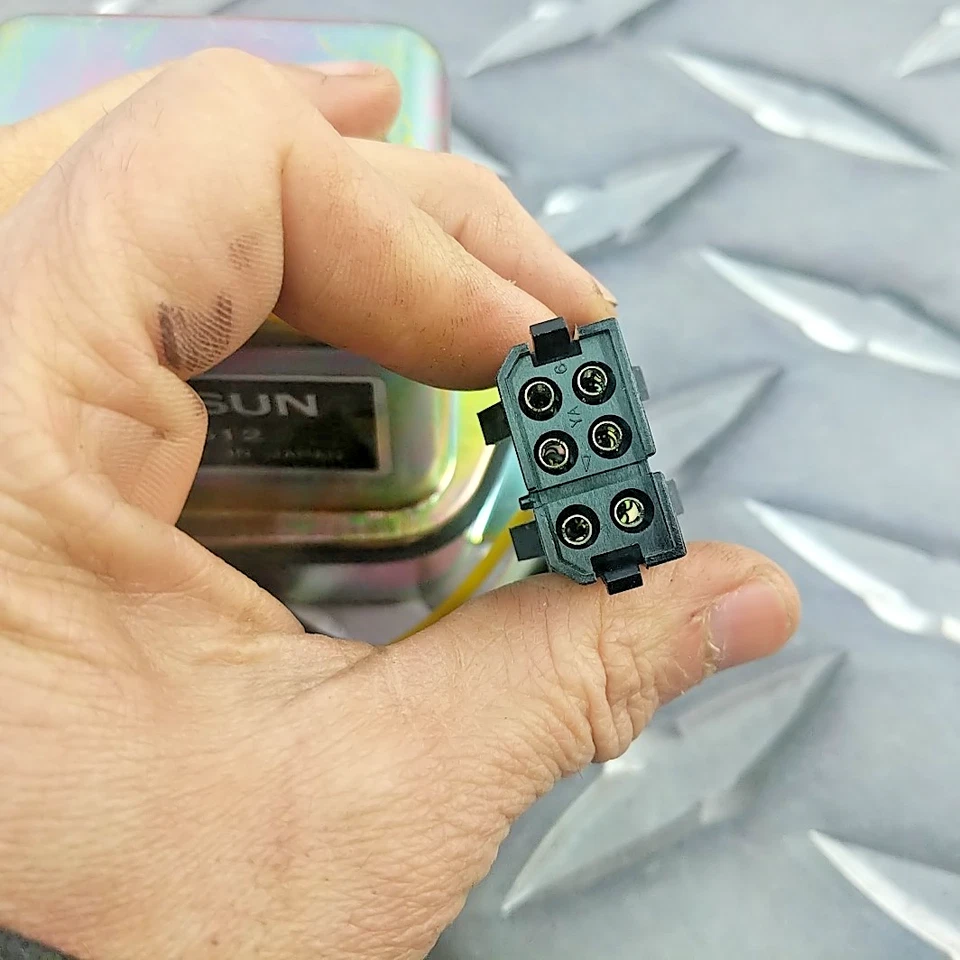 Bosch 30512 compatível com Datsun 610 710 810 B210 200SX regulador de tensão para 23500N6010 - Imagem 3 de 4