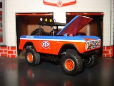 1975 FORD BRONCO RED LIMITED EDITION "STP" RACING 1/64 4X4 GL OFF ROAD COOL RIDE