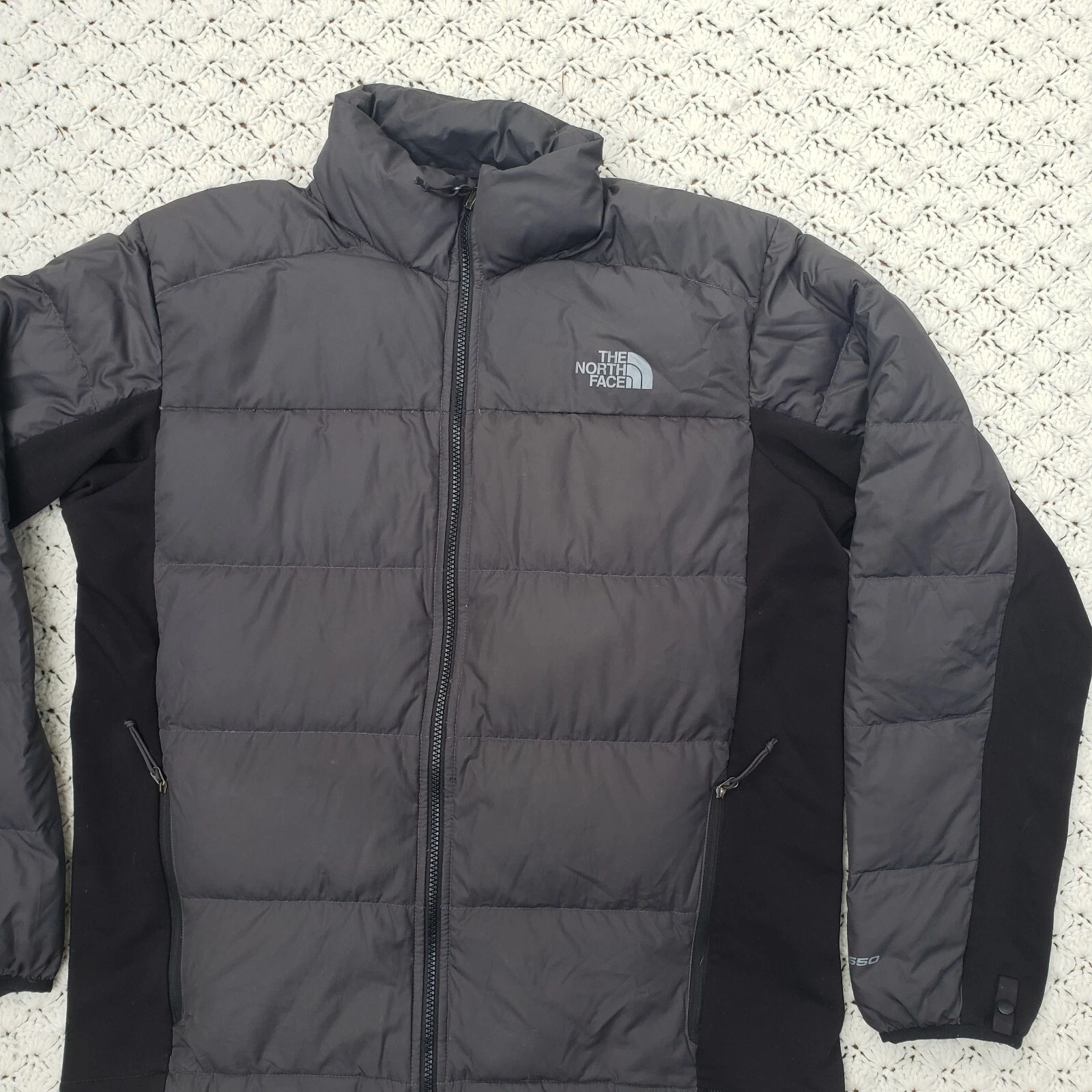 The North Face TNF Mens 550 Down Insulated Full Zip Puffer Winter Parka - Large