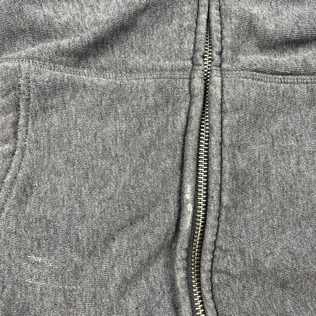 Stüssy ダークグレー スウェット Stüssy ダークグレー スウェット Stussy Distressed Full Zip