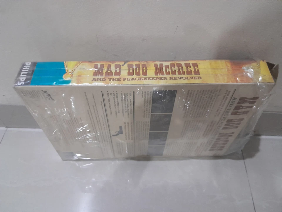 Mad Dog McCree Peacekeeper Revolver Bundle (Philips CD-i, 1994) - Image 4 of 4