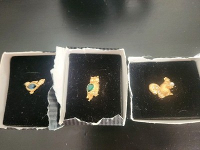Avon 3 Small Animal Pins New Boxes Damaged