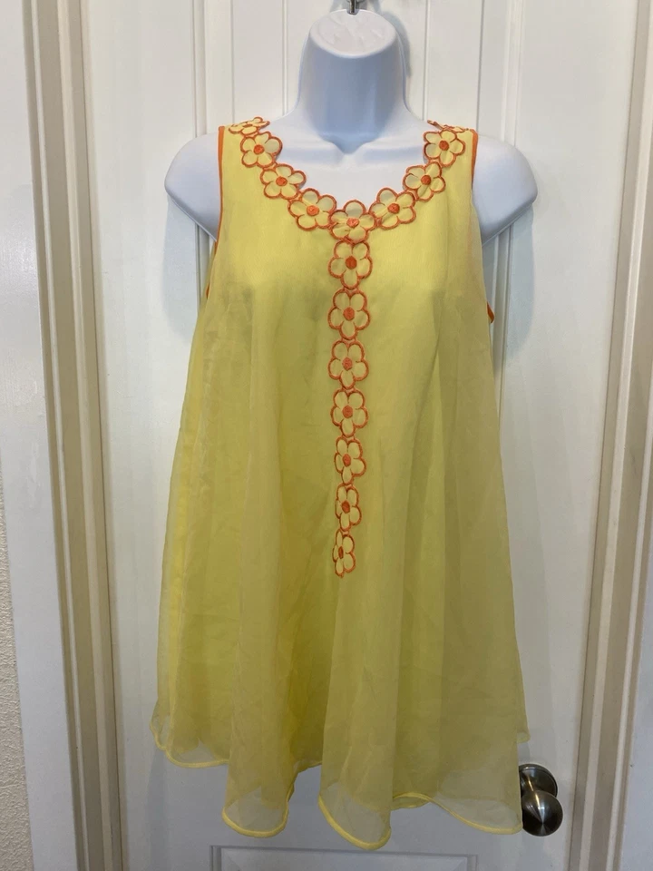 Vintage 70s Dorsay Montex’ Peignoir Babydoll Nightgown Robe Set - US Small - Image 3 of 4