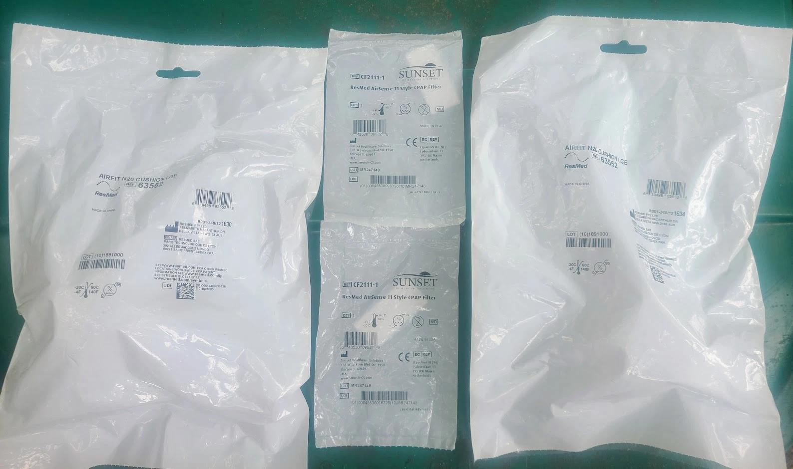 2 Airfit N20 Cushions Lg nasal mask 63552 AND 2 ResMed AirSense 11 CPAP filters