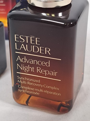 ESTEE LAUDER Youth Generating Power of 1 Advance Night Repair Firm Hydrate 4 Pce - Picture 9 of 14