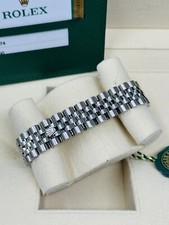 Rolex Datejust 31MM Jubilee Bracelet Factory Silver Diamond Dial Box & Papers 10