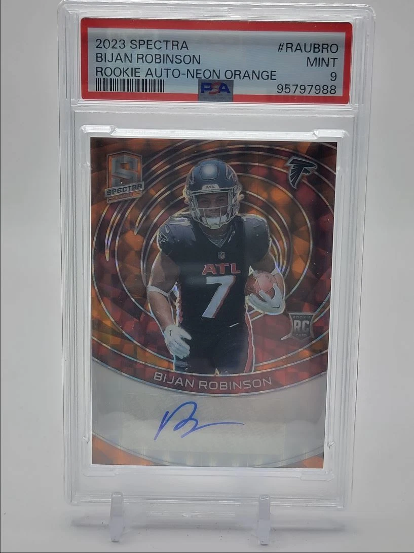 Bijan Robinson Panini Spectra Rookie Autographs #RAUBRO Neon Orange