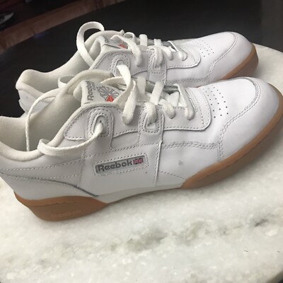 REEBOK classic Sneaker Mens size white with rubber soles