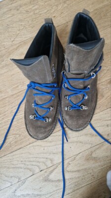 Ungetragene Danner Stiefel, Zeit in Lagerung verbracht, aber in super Zustand