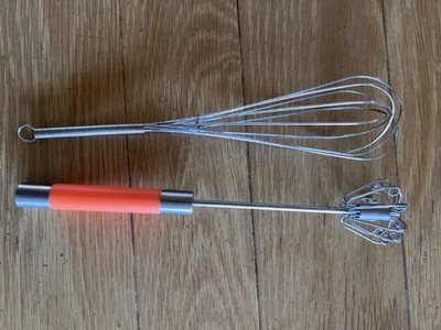 EUC 2 11.5'' STAINLESS STEEL SEMI-AUTO HAND PUSH & MANUAL EGG WHISKERS BEATERS