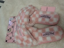 NEW Juicy Couture Hiero slippers Color blush/white SZ 6.5 7 7.5 M Shoes