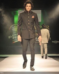 Jodhpuri Suits With Breeches Clearance 