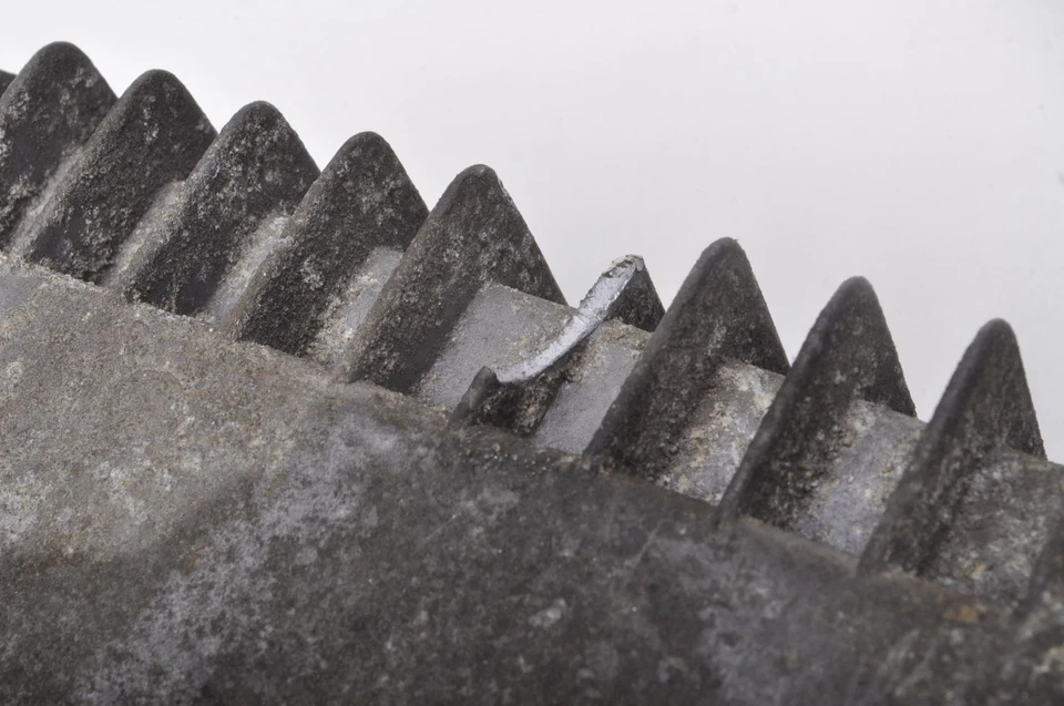 CHRYSLER VOYAGER IV 3.3 12V 173CV Centralina Motore 04727402AJ - Immagine 2 di 4