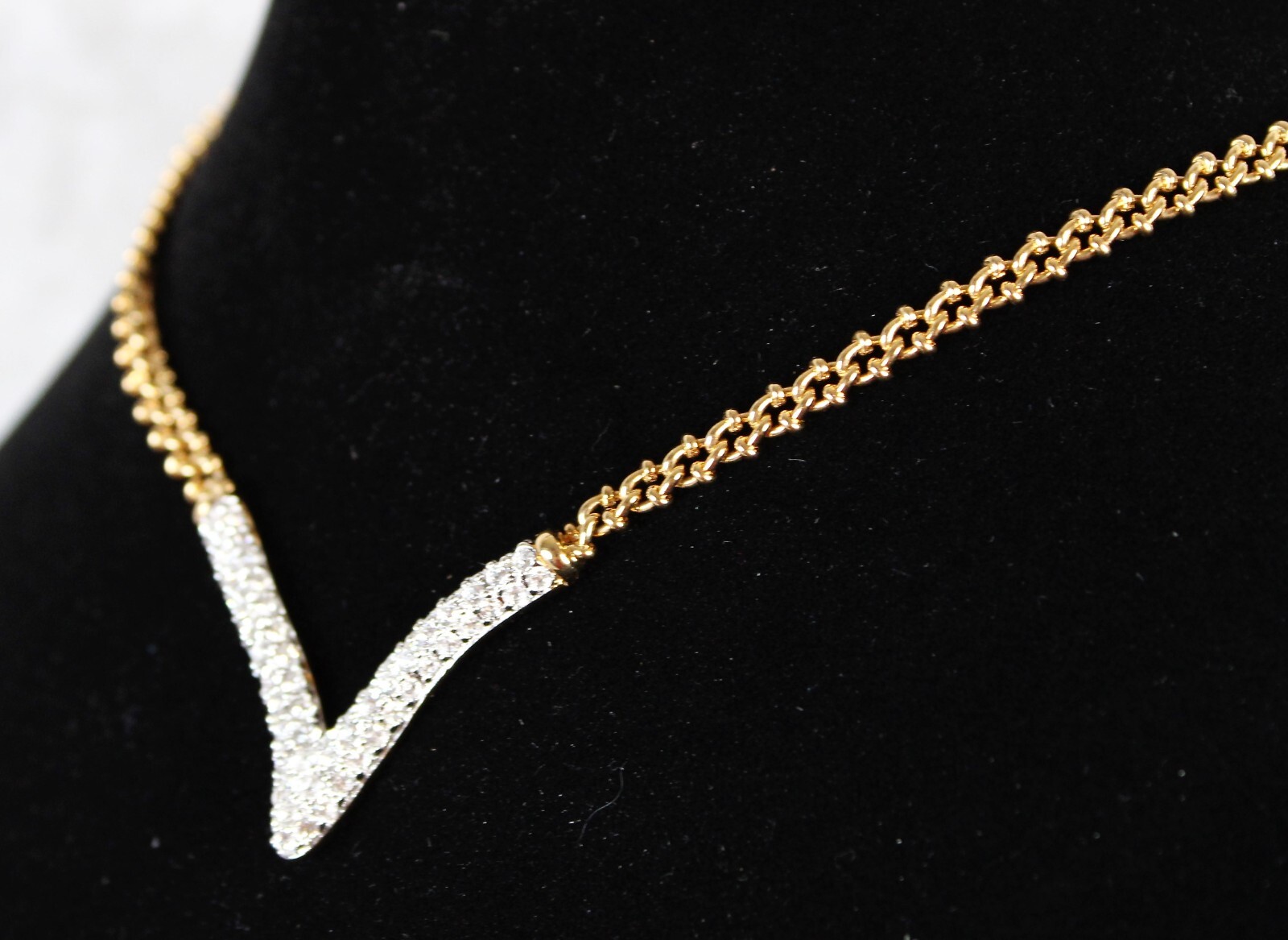 Swarovski Pave' Crystal Necklace V Shape Gold Tone Ch… Gem