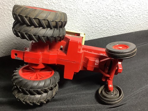 Vintage ERTL IH International Harvester 1586 Tractor 1/16 scale - Picture 6 of 6