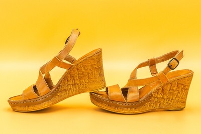 brown wedges uk