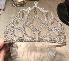 Rhinestone Crystal Tiara With Elegant Floral Design Sparkling Clear Stones Side