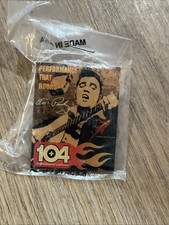 ÉPINGLE À REVERS POUR CHAPEAU DE COURSE DRAG ARGILE MILLICAN 104 OCTANE ELVIS PRESLEY NHRA