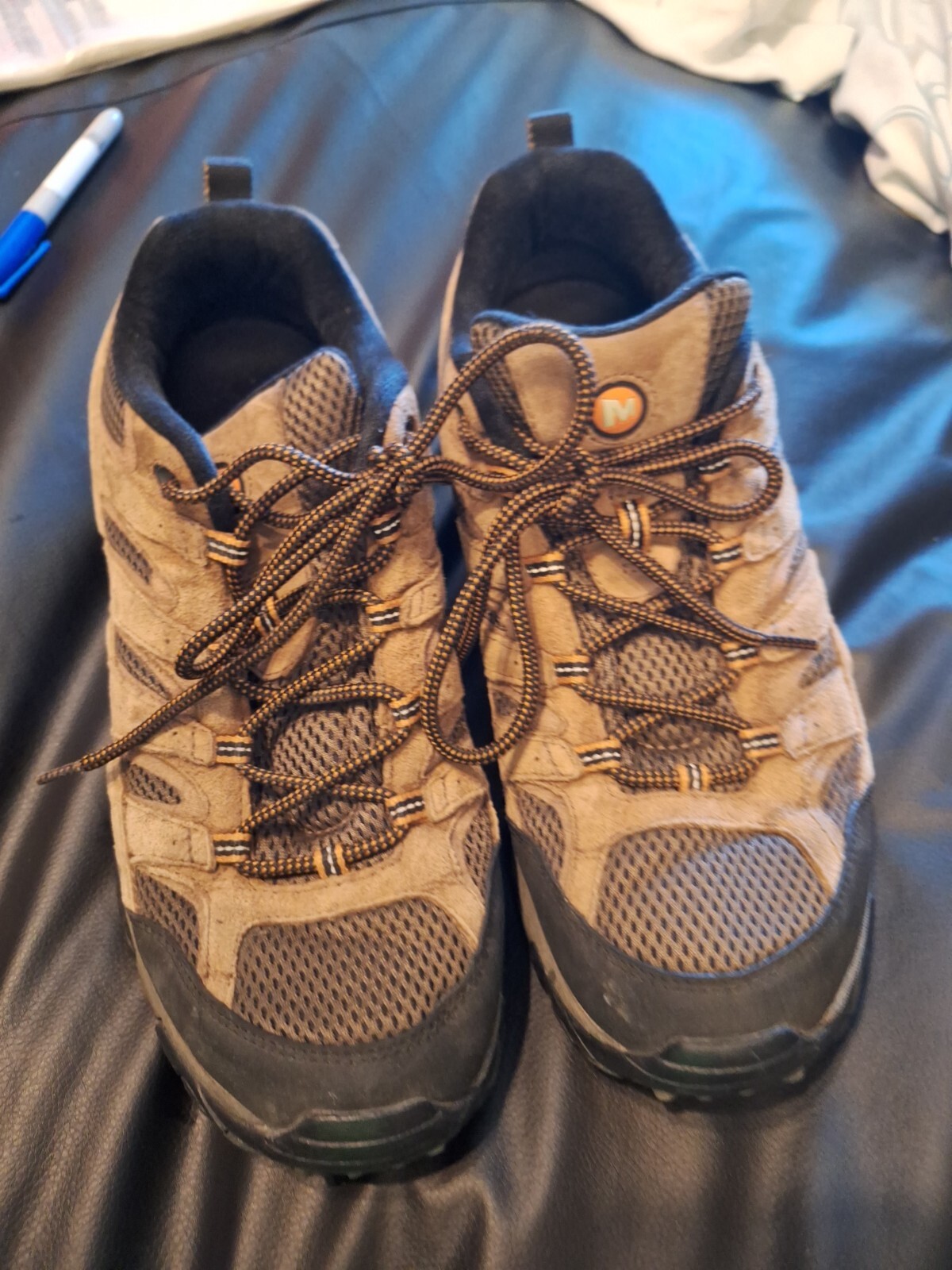 Merrell Mens Moab Vent Hiking Shoes Brown J06013 Low Top Lace Up