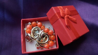 Vintage JUDY LEE Designer Ohrclips Koralen Imität weiße Strass Goldfarbene 