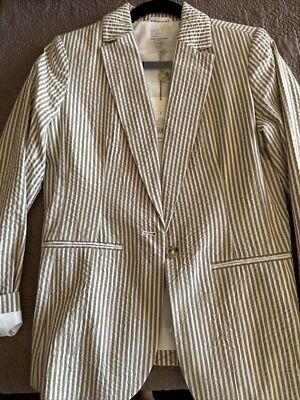 A New Day Beige & White Stripped Jacket. Size 4 NWT