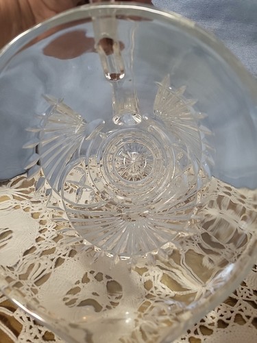 Beautiful Vintage Cut Crystal Pitcher 10 In - Picture 8 of 8
