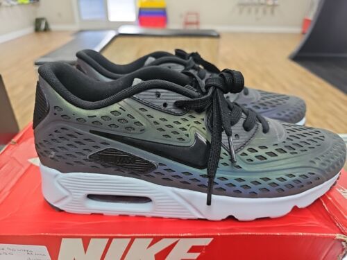 Nike Air Max 90 Ultra Moire" Iridescent" Sz 9.5 TRIED ON!! - Picture 2 of 5
