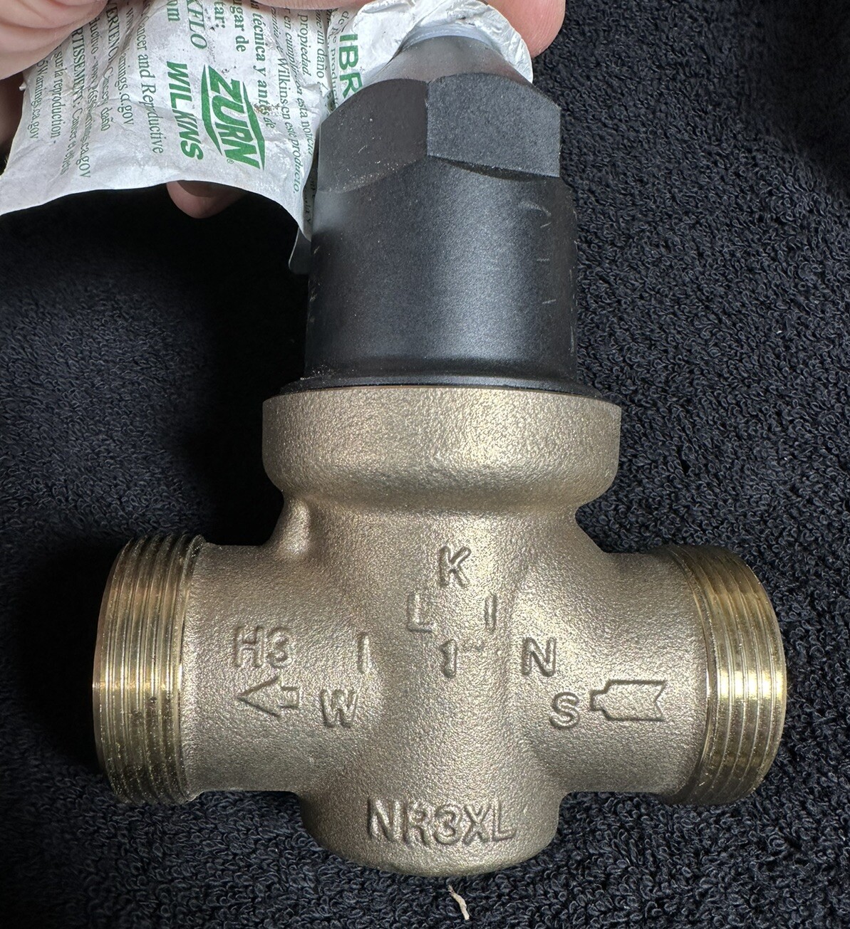 Zurn 1NR3XL 1" Pressure Reducing Regulator valve And 1” Tail Piece Kit