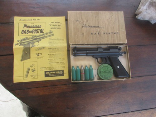 PLAINSMAN CO2 GAS PISTOL .22 CAL CHALLENGER ARMS CO.