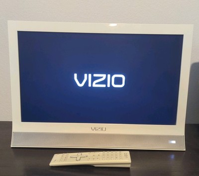 Vizio (M190VA) Gaming Small 1080i HD 19'' LED LCD TV Slim White Monitor w/Remote 