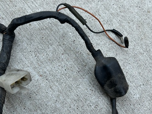 1989 1990 Yamaha Inviter CF300 Snowmobile Wiring Harness W/Regulator 83U8259020 - Picture 7 of 9