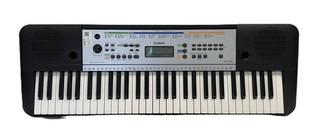 YAMAHA YPT‑255 Digital Keyboard 61 Key Electronic Piano / Music Rest T31