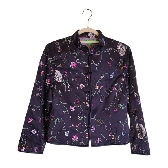 Conjunto Falda Chaqueta Bordada Floral Seda Azul Marino Tibi Foto 2 de 4