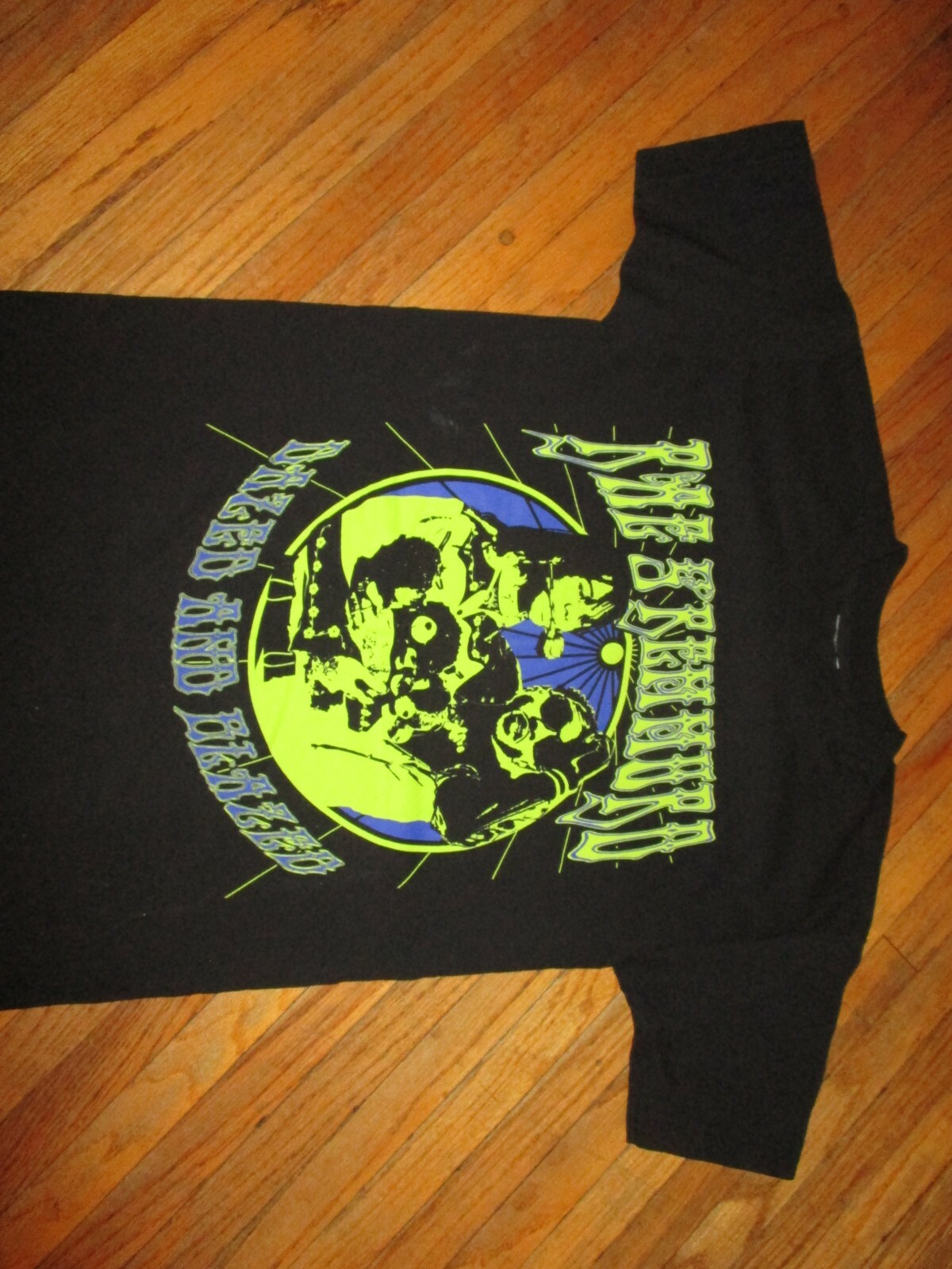 Picture 2 of 4